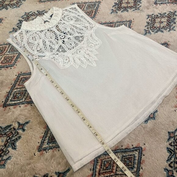 Stunning Topshop Crocheted Lace & Mesh Sleeveless Blouse - Size 4 - Picture 13 of 16